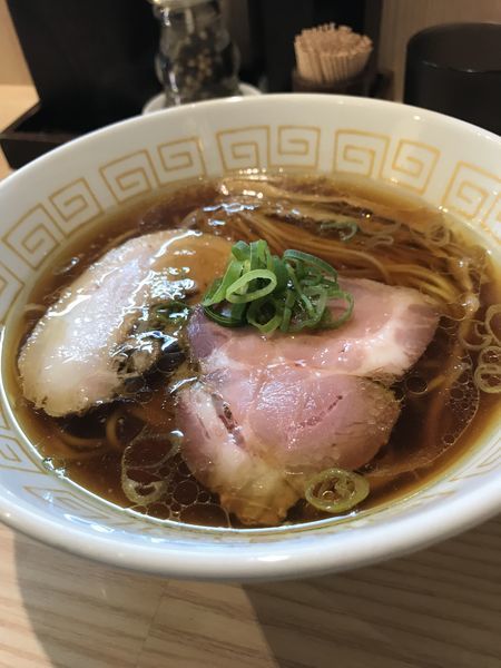「醤油らぁめん」@中村麺三郎商店の写真