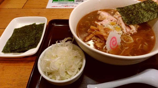 「中華そば小盛 730円＋お勧めトッピング 250円」@中華そば・つけ麺 タナカ90の写真