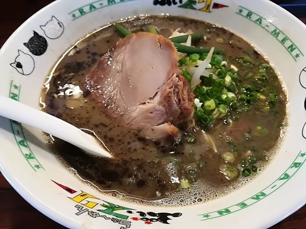 「らぁ〜めん」@らぁ〜めん ぶぃスリーの写真