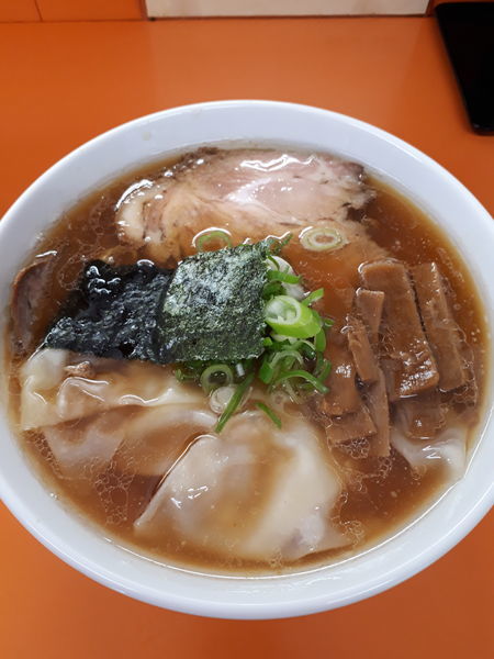 「ワンタンメン1000円」@支那そば あおばの写真