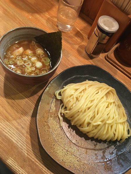 「つけ麺(中盛り330g)」@つけ麺屋 やすべえ 池袋店の写真