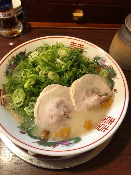 「ラーメン750円 +替え玉160円 ハリガネ」@久留米ラーメン 福ヤ 南越谷店の写真