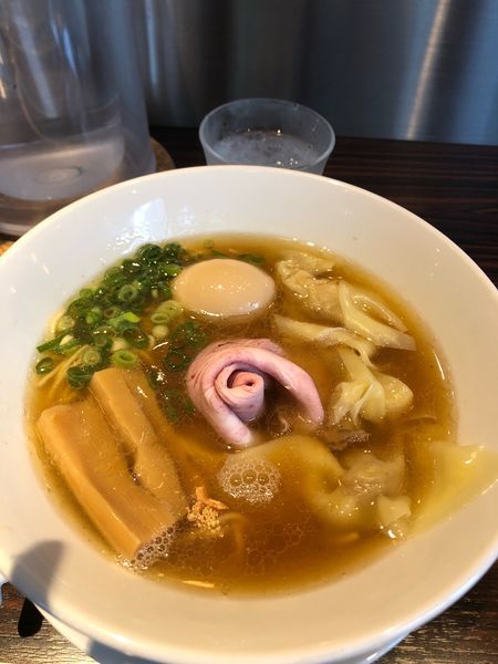 「醤油海老ワンタン+味玉  1000円」@らーめん 本竈 エスパル仙台店の写真