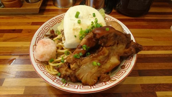 「【期間限定】台湾の思い出いっぱい油そば(スープ付)」@鮮魚らーめん 五ノ神水産の写真