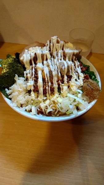 「我流豚星　台湾混ぜそば900円豚増し150円」@豚星。の写真