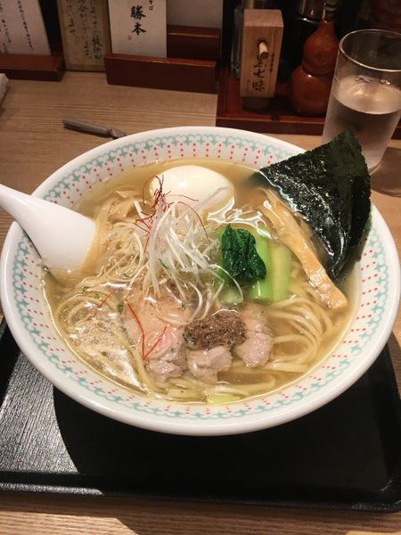 「味玉塩そば」@中華そば 勝本の写真