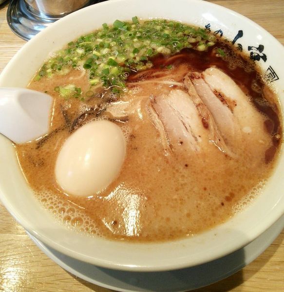 「味玉らーめん　８５０円」@豚骨麺 あの小宮の写真
