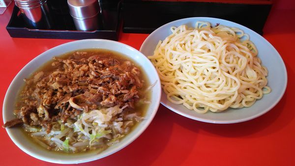 「チャーシューやさいつけそば」@丸長 目白店の写真