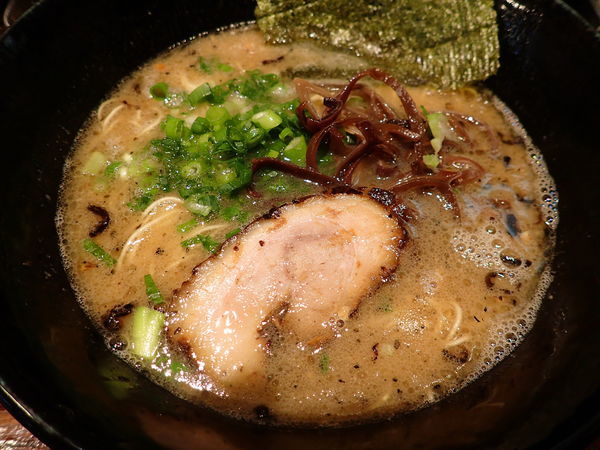 「九州らぁめん」@麺や 璃宮 亀戸店の写真