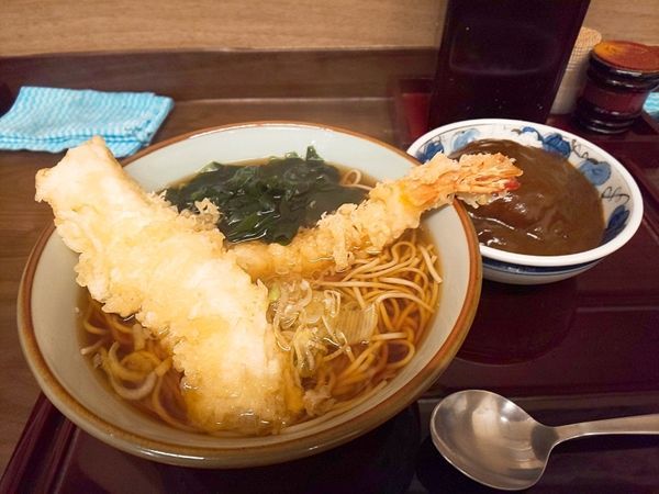 「サービス定食（670円）+イカ天（150円）」@船堀そば 文殊の写真