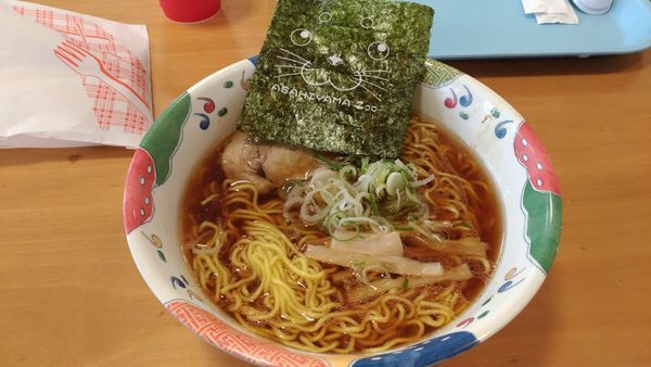 「ラーメン」@旭山動物園中央食堂の写真