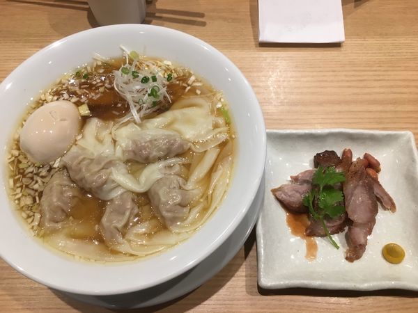 「ワンタンそば980円」@中華そば 龍の眼 Produced by 創作麺工房 鳴龍の写真