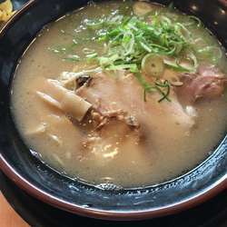 博多とんこつ（650円）