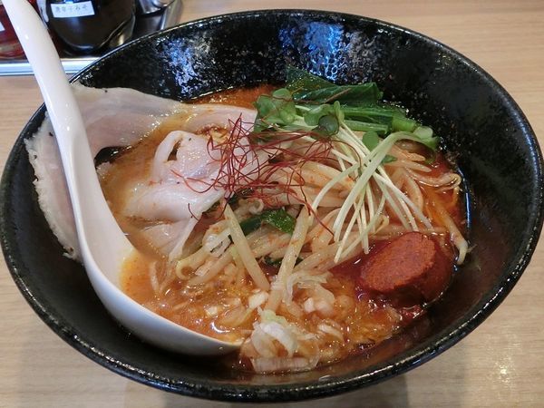 「皇龍タンメン(2丁目)麺大盛り+季節の青菜」@海老らーめん 肇の写真