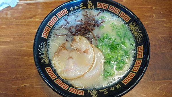 「やる氣ラーメン・・680円」@博多三氣 瑞穂店の写真