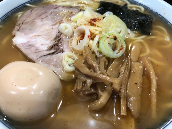 「塩ラーメン（中）＋味付玉子」@中華そば べんてんの写真