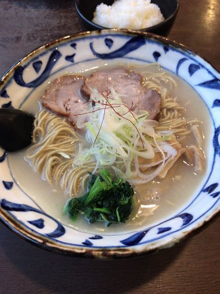 「鶏白湯ラーメン 黒龍麺」@そうげんラーメンの写真