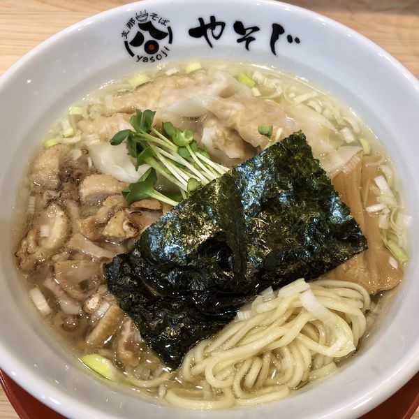 「支那そば+わんたん（塩）」@支那そば やそじの写真