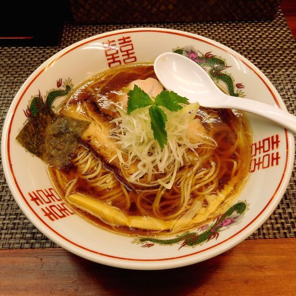 「煮干し醤油ラーメン（730円）」@麺や 睡蓮の写真