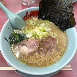 チャーシュー麺＋ライス