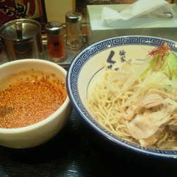 広島つけ麺 864円