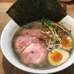 特製ガツンと煮干しそば¥850