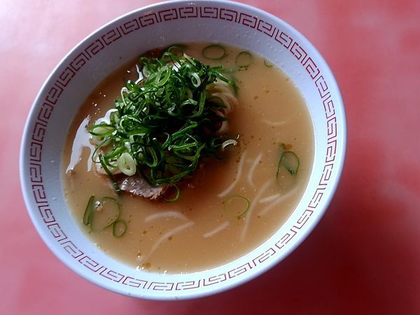 「ラーメン(並盛)600円」@金龍ラーメン 道頓堀店の写真
