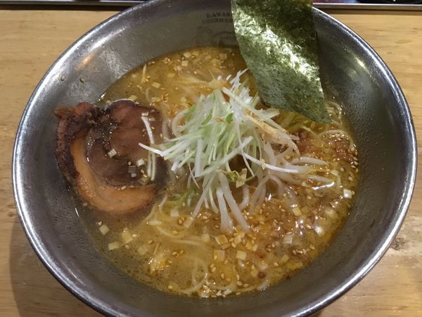 「しおらーめん」@らーめん房 とりとんの写真