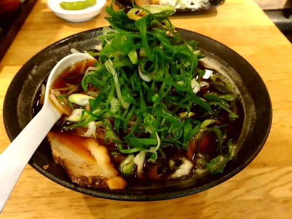 「九条ねぎらーめん(並盛)850円」@らーめん しおじの写真