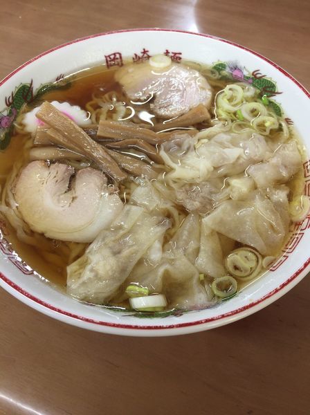 「ワンタン麺」@岡崎麺の写真