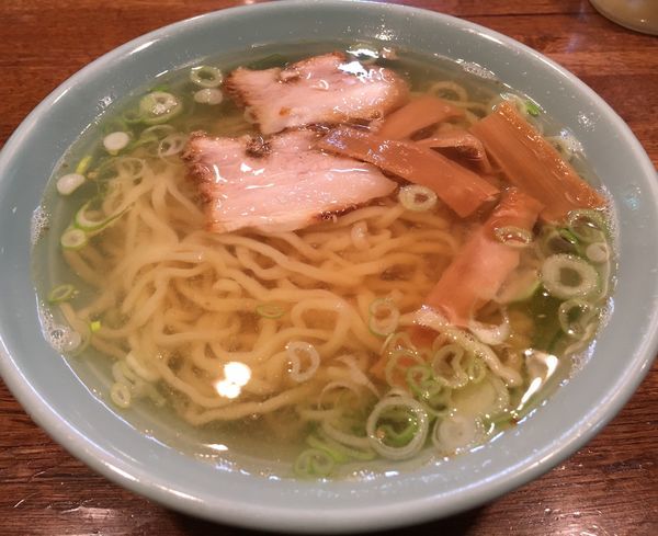 「醤油ラーメン」@丸信ラーメン 駅前店の写真