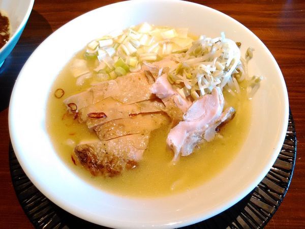 「鶏白湯塩生姜そば」@Dirty Martiniの写真