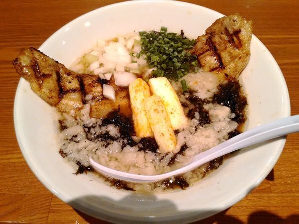 「ゲリラ限定 背脂煮干しラーメン」@ストライプ ヌードルズの写真