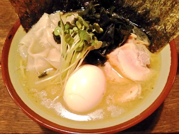 「期間限定 旨味塩豚骨ラーメン」@琉球チルダイの写真