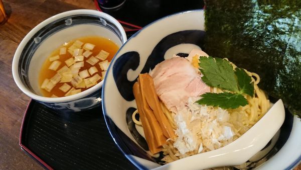 「黄金の鶏塩つけ麺　880円」@長野らぁ麺 さくら木の写真