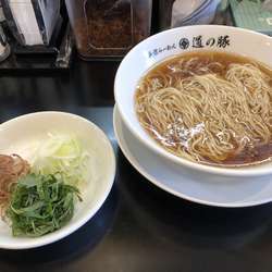 煮干と昆布の冷しらーめん