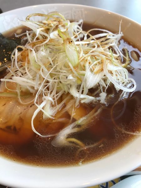 「八王子みんみんラーメン（シャキネギトッピング）」@らあめん花月嵐 ひたちなか高場店の写真
