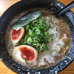 バリとんラーメン