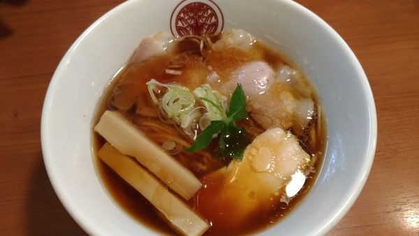 「鶏醤油らぁ麺」@らぁ麺とうひちの写真