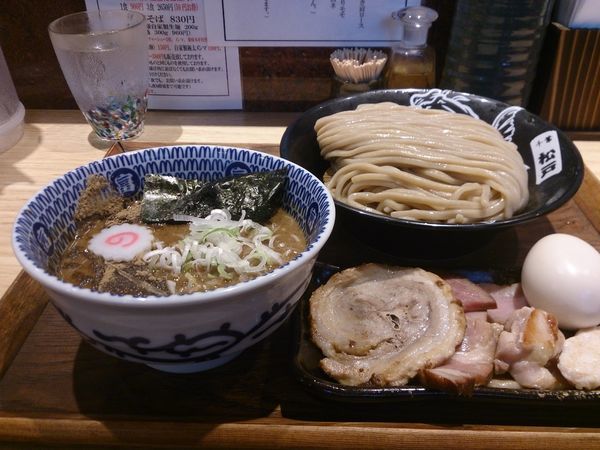 「つけめん+特選全部トッピング」@中華蕎麦 とみ田の写真