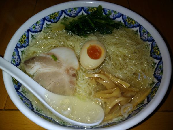 「塩ラーメン」@中国ラーメン 揚州商人 キテラタウン調布店の写真