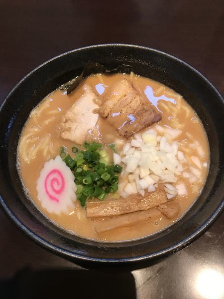 「濃厚中華そば」@中華そば 輝羅の写真