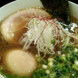 醤油半熟味玉ラーメン