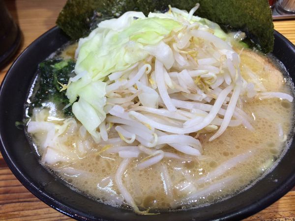 「特製ラーメン¥890」@壱八家 戸塚店の写真