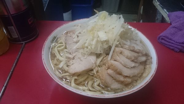 「大豚ダブル(ヤサイダブル)￥８００」@ラーメン二郎 目黒店の写真