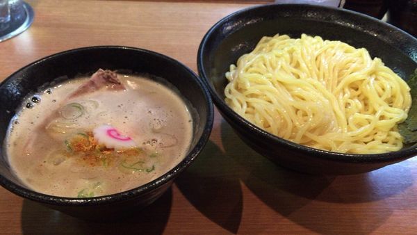 「鶏白湯つけ麺」@吉虎 東京 KICHITORA TOKYO 渋谷本店の写真