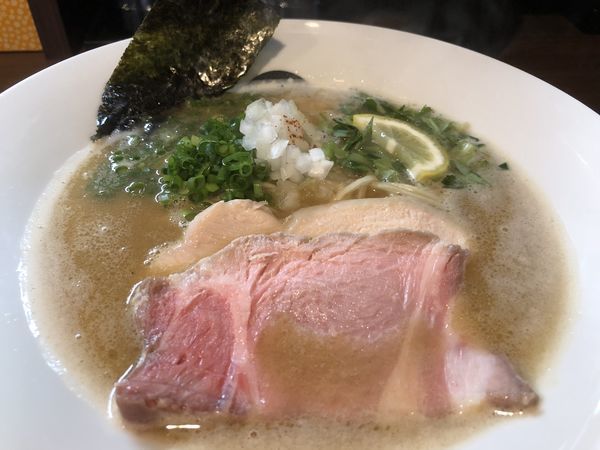 「鯛白湯」@らーめん 鞍の写真