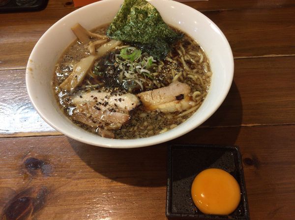 「名古屋ブラック大盛」@中華そば桜の写真