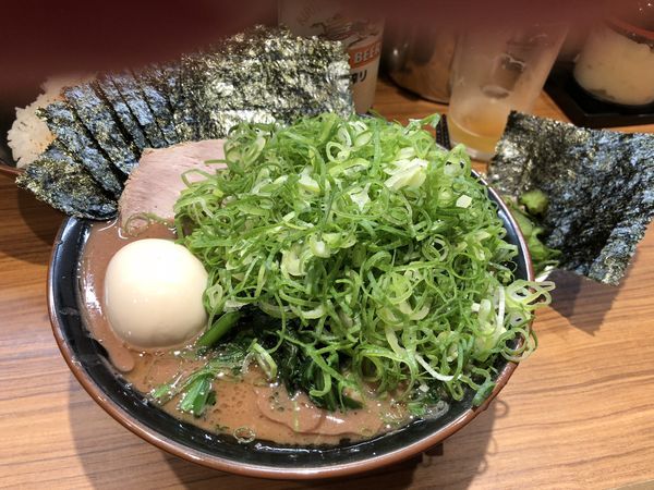 「全部入りラーメン」@横浜家系らーめん 輝道家の写真
