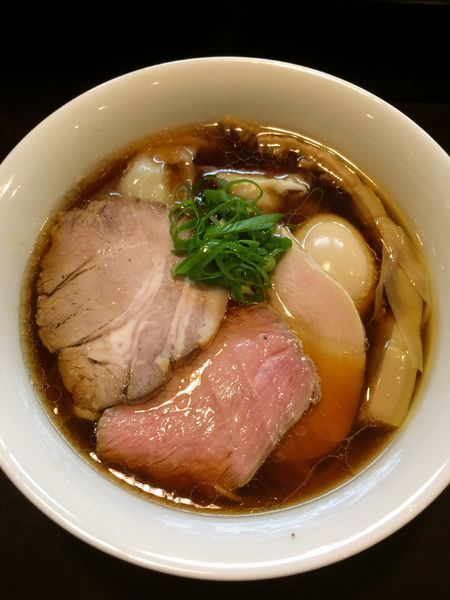 「醤油特製らぁ麺1000円」@らぁ麺 すぎ本の写真